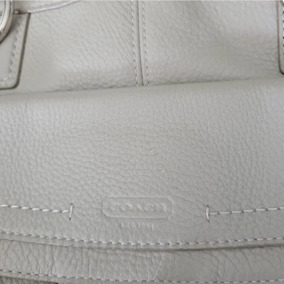 COACH Handbag - Picture 2 of 10